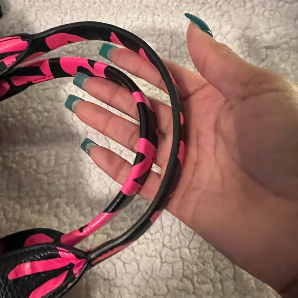 Marc Jacobs Black and Pink Tote Bag - Picture 6 of 8